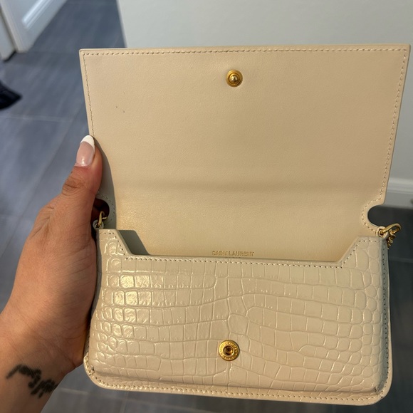 YSL Beige Croc Embossed Chain Wallet - Picture 5 of 5